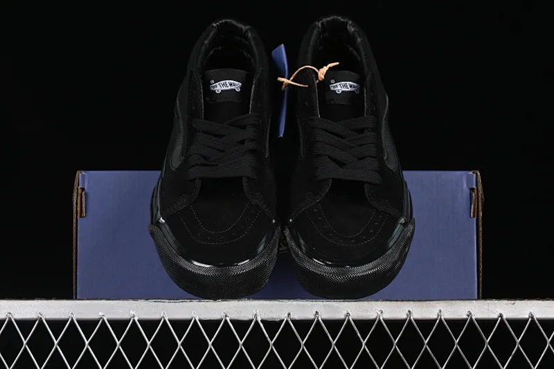 All categories Vans Vans series Vans Mid Vans China Vans Sk8-Mid Reissue 83 High-end branch Black Warrior Suede casual retro skateboard shoes VN000CQQBKA